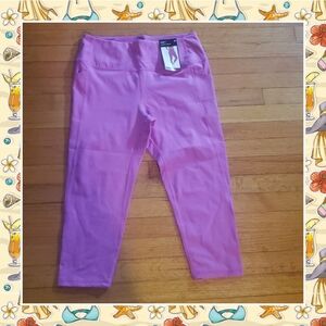Nwt Gap cropped legging size xl